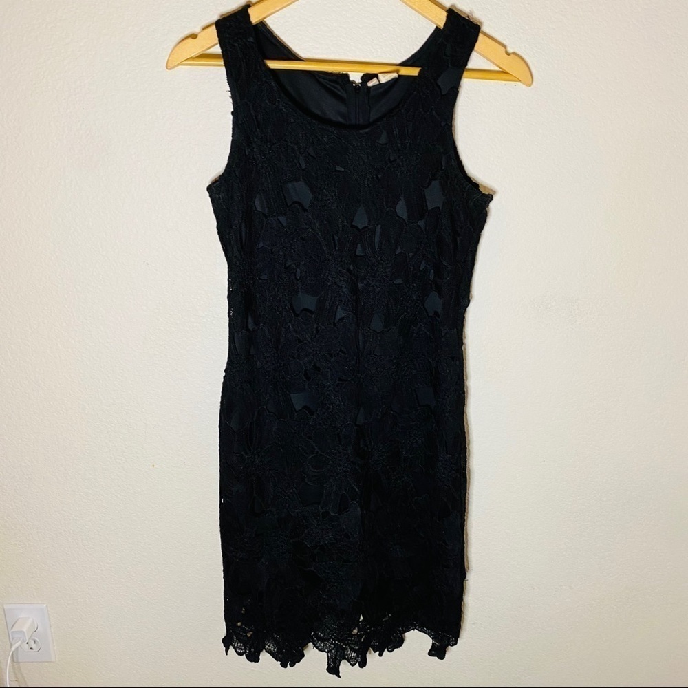 Japna Lace Little Black Dress Size: Small